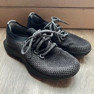 Women's Sneakers